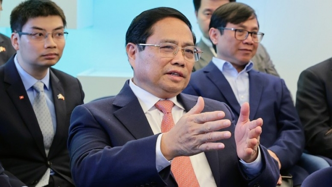 Thủ tướng thăm trung tâm chính phủ số hàng đầu thế giới tại Estonia