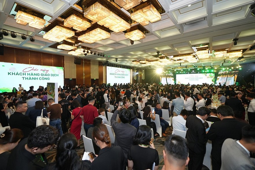 Mở bán thành công La Pura, Phát Đạt khẳng định vai trò dẫn dắt thị trường bất động sản phía Nam