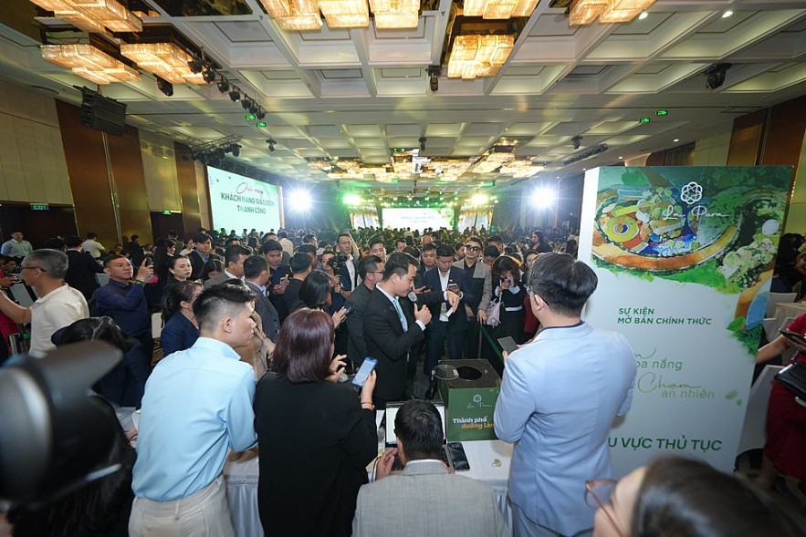 Mở bán thành công La Pura, Phát Đạt khẳng định vai trò dẫn dắt thị trường bất động sản phía Nam