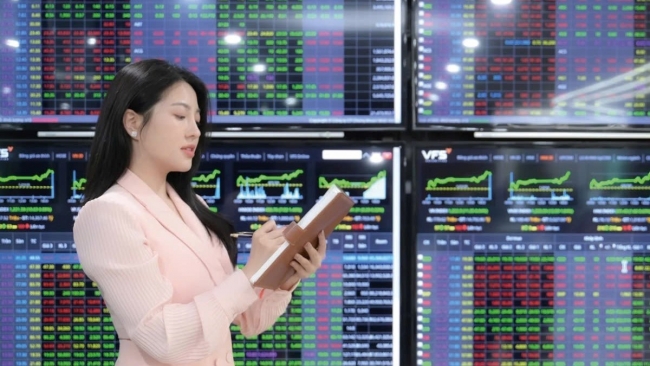 Thị trường vào "nhịp nghỉ"  để tái định vị dòng tiền