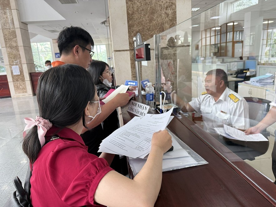 TP. Hồ Chí Minh: Lập đường dây nóng hỗ trợ hộ kinh doanh thực hiện kê khai thuế TP. Hồ Chí Minh: Lập đường dây nóng hỗ trợ hộ kinh doanh thực hiện kê khai thuế