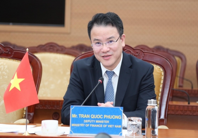 Thứ trưởng Bộ Tài chính Trần Quốc Phương tiếp Thứ trưởng Tài chính Litva Janus Kizenevic