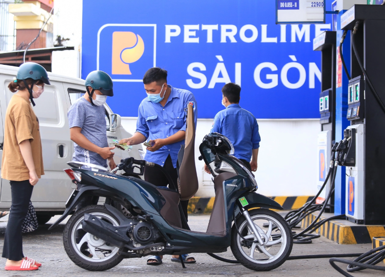 Ngày 12/6: Giá xăng dầu trong nước chiều nay được dự báo sẽ đồng loạt tăng