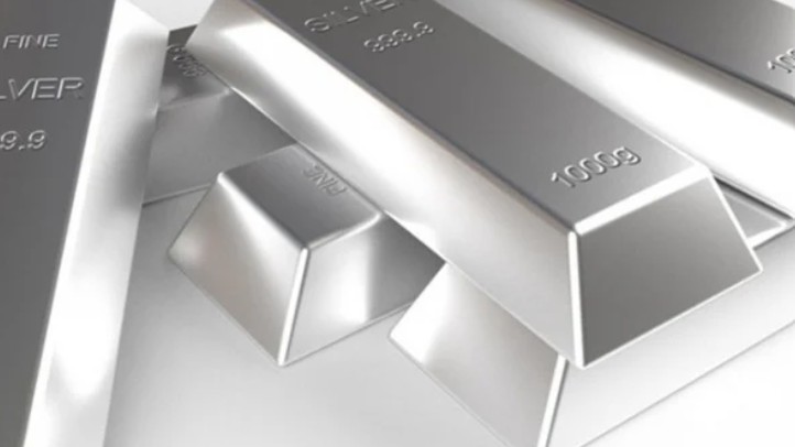 Ngày 13/6: Giá bạc thế giới và trong nước dừng đà tăng