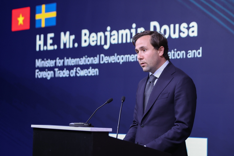 Thủ tướng kỳ vọng làn sóng đầu tư mới từ Thụy Điển vào Việt Nam- Ảnh 4. Thủ tướng kỳ vọng làn sóng đầu tư mới từ Thụy Điển vào Việt Nam- Ảnh 4.