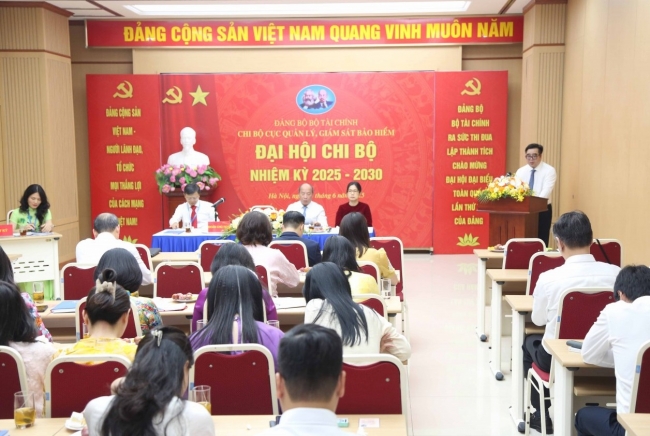 Chi bộ Cục Quản lý, giám sát bảo hiểm tổ chức Đại hội nhiệm kỳ 2025-2030