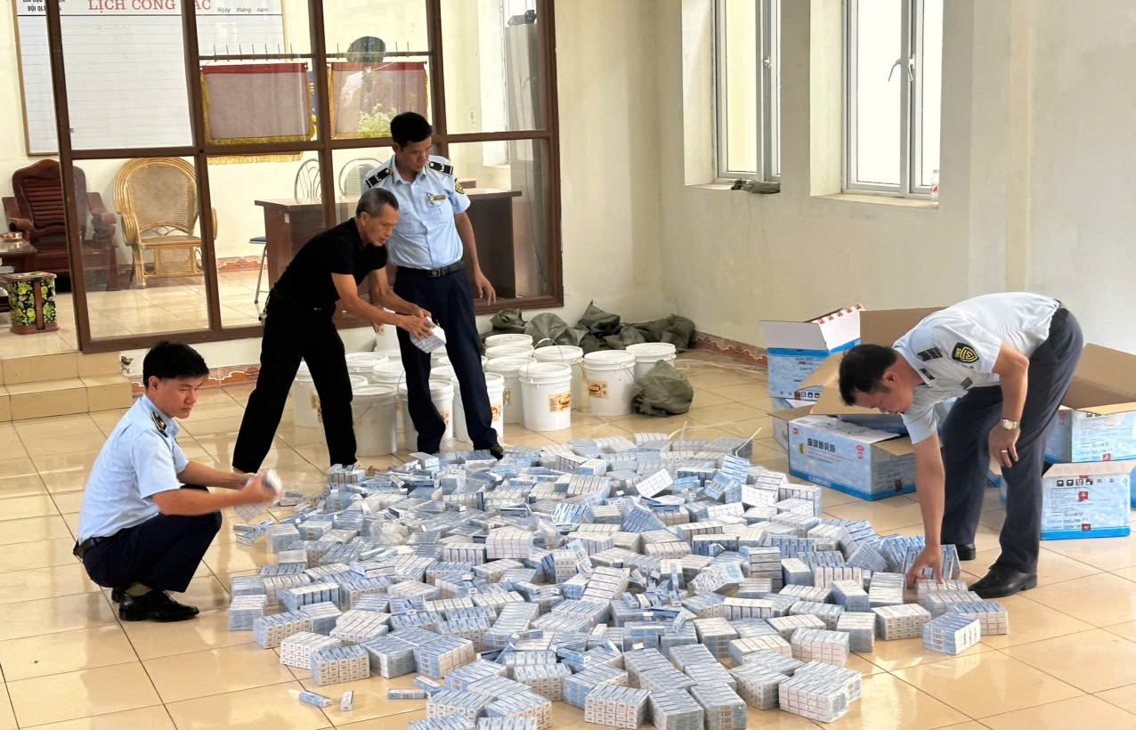 Quảng Ninh: Phát hiện và thu giữ hơn 5.000 tuýp thuốc tân dược nhập lậu