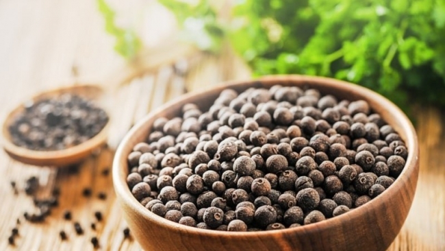 Ngày 14/6: Giá cà phê trong nước nhích tăng, hồ tiêu ổn định