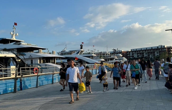 Quảng Ninh hứa hẹn có nhiều sản phẩm du lịch mới phục vụ dịp cao điểm hè