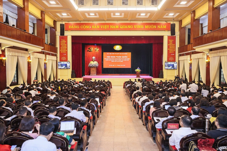 Thủ tướng: Điều quan trọng nhất trong cuộc cách mạng về bộ máy là chuyển đổi trạng thái sang kiến tạo, chủ động phục vụ người dân- Ảnh 3.