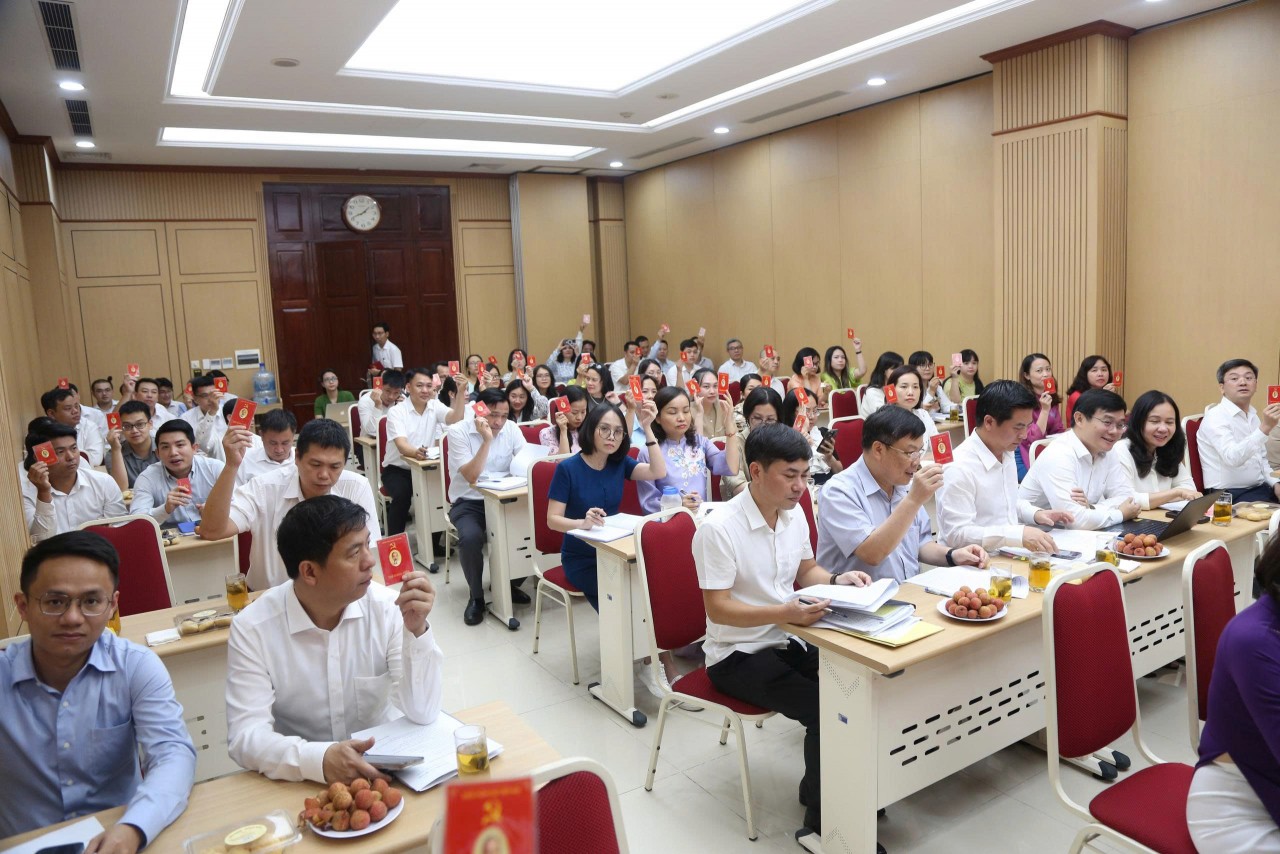 Quyết tâm xây dựng Chi bộ Vụ Đầu tư vững mạnh, đáp ứng các yêu cầu nhiệm vụ mới