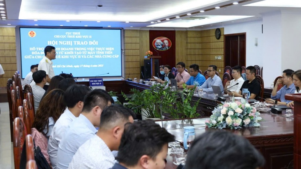 TP. Hồ Chí Minh: Hỗ trợ hộ kinh doanh thực hiện xuất hóa đơn từ máy tính tiền