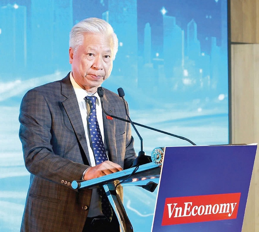 Bản lĩnh người cầm bút giữa thách thức kinh tế và thời đại số