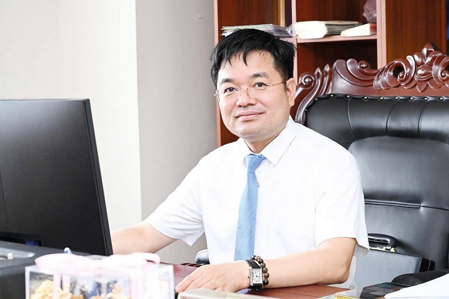 Bản lĩnh người cầm bút giữa thách thức kinh tế và thời đại số