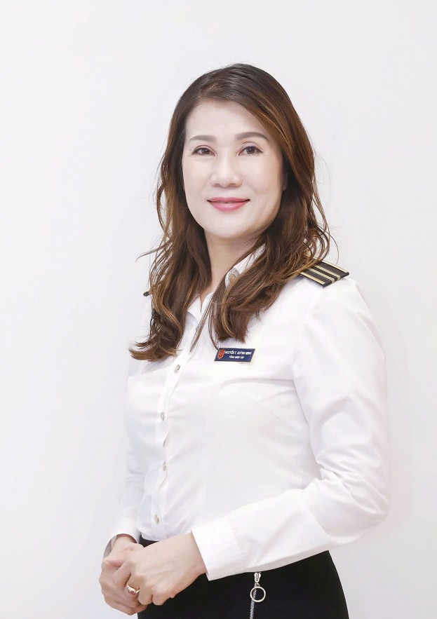 Bản lĩnh người cầm bút giữa thách thức kinh tế và thời đại số