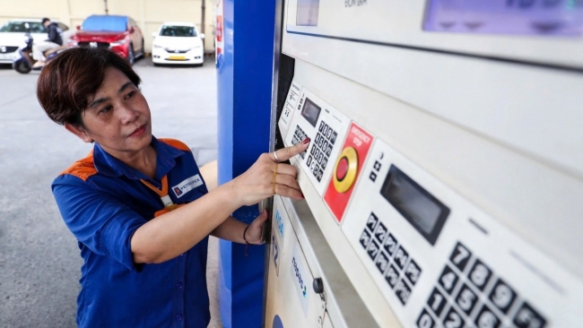 VPI dự báo giá xăng dầu đồng loạt tăng mạnh vào ngày mai 19/6