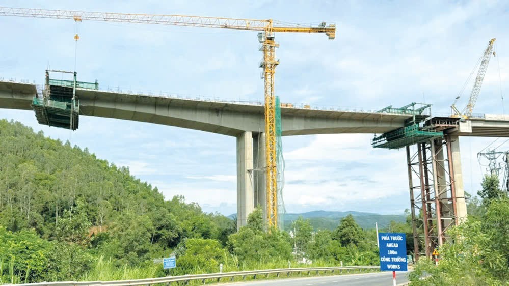 Kiên định mục tiêu hoàn thành 3.000 km cao tốc vào cuối năm 2025