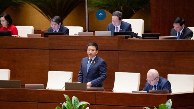 Kích hoạt đầu tư từ khu vực tư nhân bằng "vốn mồi" ngân sách