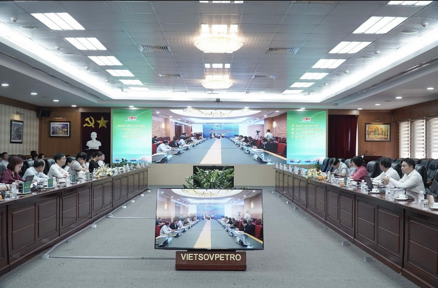 Đảng ủy Chính phủ làm việc tại PV GAS