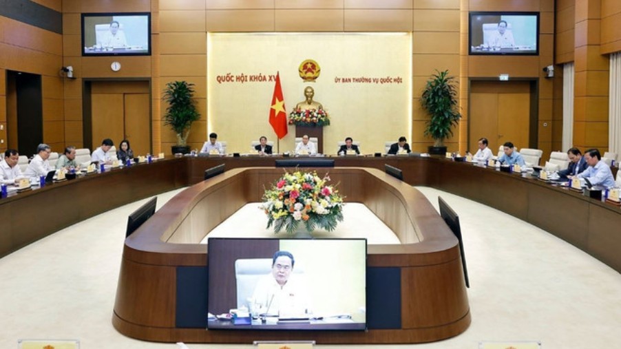 Chủ tịch Quốc hội: Khung pháp lý cho trung tâm tài chính quốc tế cần có đột phá