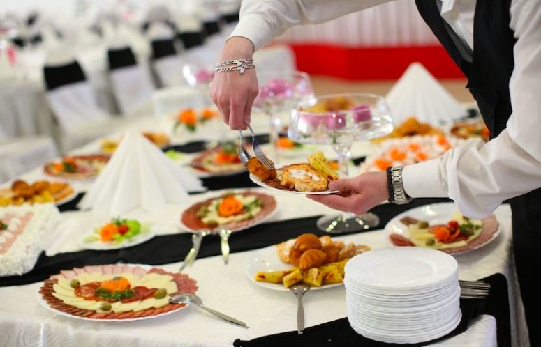 Ngành F&B Việt Nam thích ứng trong sóng gió từ thuế Mỹ và biến động nhu cầu