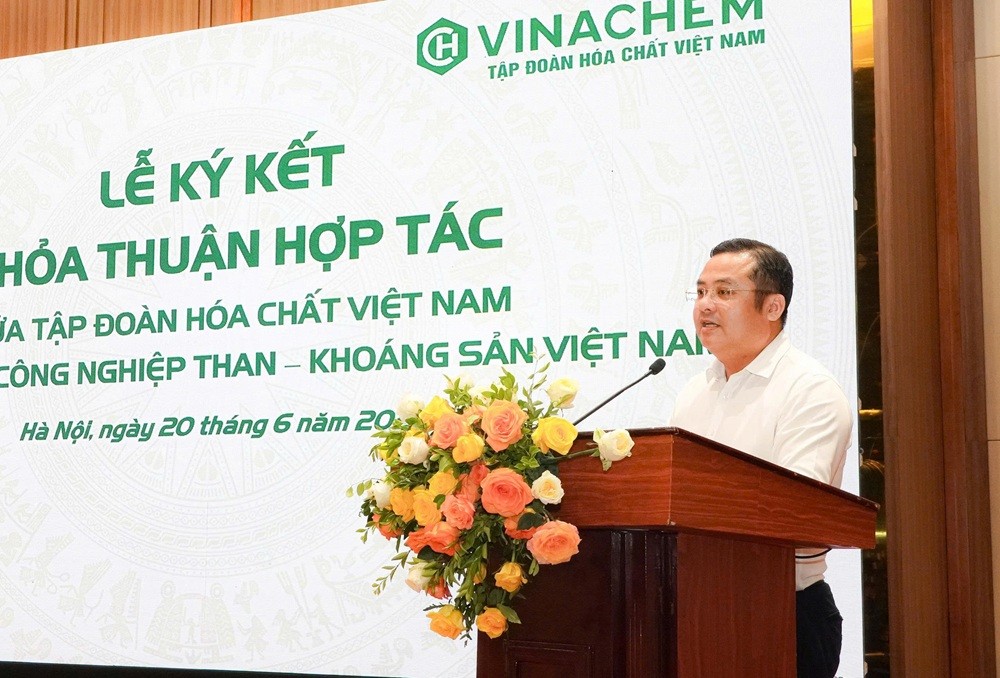Nâng tầm gắn kết khi TKV và Vinachem hợp tác toàn diện Nâng tầm gắn kết khi TKV và Vinachem hợp tác toàn diện
