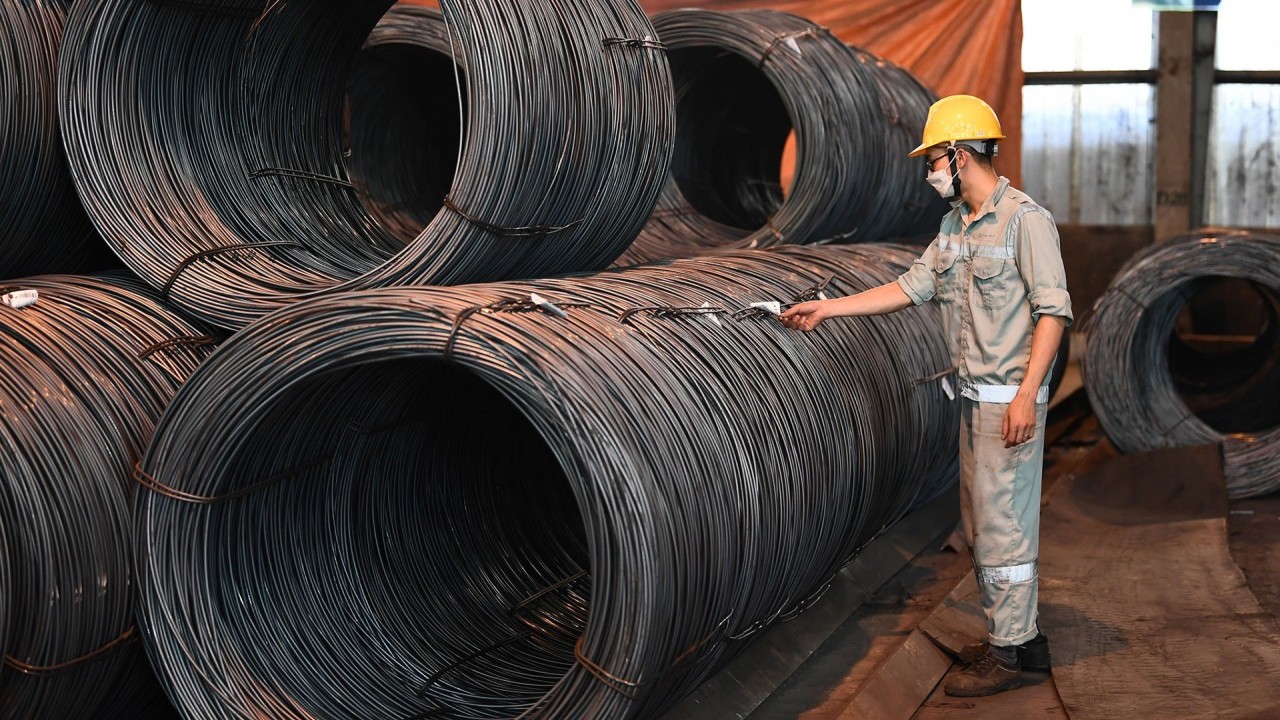 Ngày 23/6: Giá thép và quặng sắt biến động sáng đầu tuần