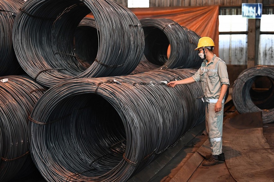 Ngày 23/6: Giá thép và quặng sắt biến động sáng đầu tuần