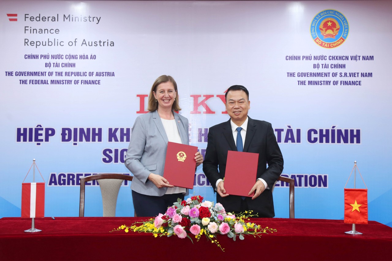 Việt Nam – Áo ký hiệp định khung hợp tác tài chính trị giá 150 triệu EURO Việt Nam – Áo ký hiệp định khung hợp tác tài chính trị giá 150 triệu EURO