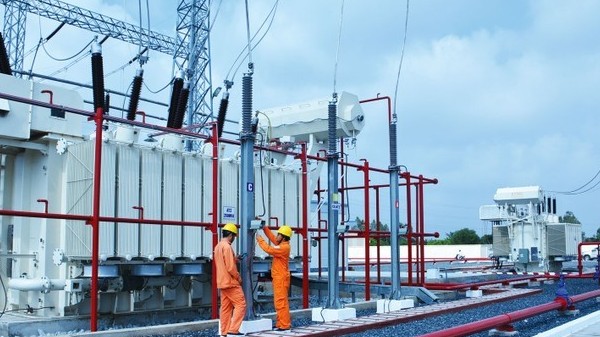 Cung ứng điện đảm bảo cho hoạt động sản xuất kinh doanh