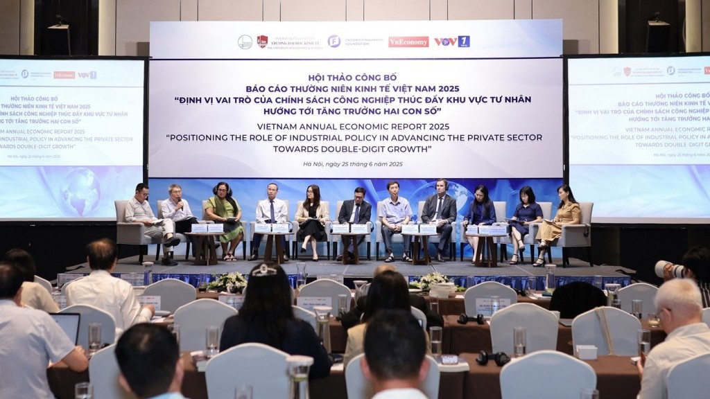 Định vị vai trò của chính sách công nghiệp để thúc đẩy khu vực tư nhân