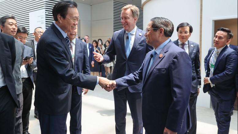 Thủ tướng: Việt Nam tự tin, bản lĩnh để giữ cân bằng dựa trên nguyên tắc