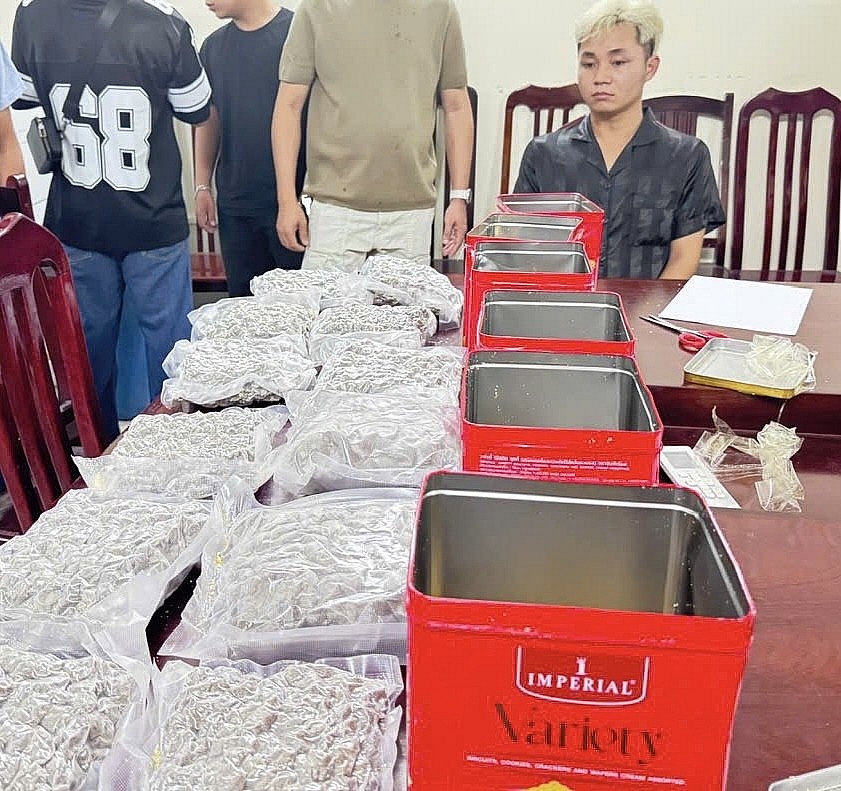 undefined Hải quan khu vực IX chủ trì triệt phá 4 vụ án, thu giữ 30 kg ma tuý cần sa