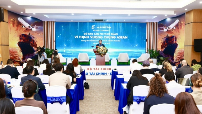 Rào cản phi thuế quan vẫn đang là thách thức đối với cộng đồng doanh nghiệp