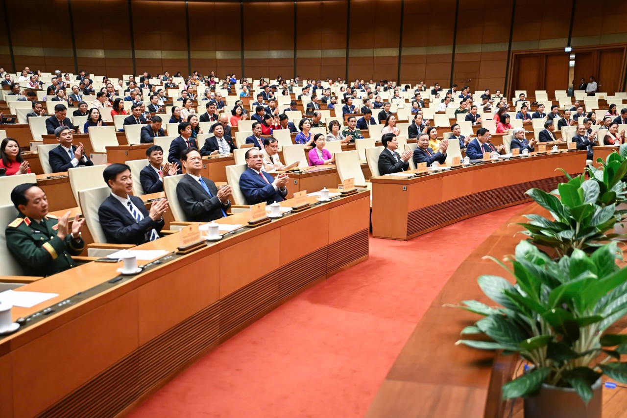 Kỳ họp thứ 9: Khởi đầu cho những cải cách thể chế căn cơ