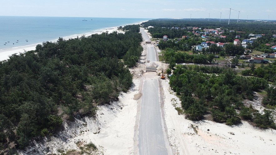 Quảng Bình nâng vốn đầu tư án Đường ven biển và Cầu Nhật Lệ 3