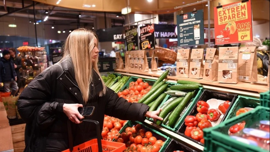 Lạm phát khu vực Eurozone đạt mức mục tiêu của ECB