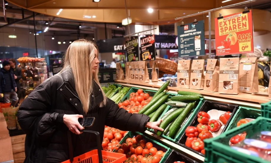 Lạm phát khu vực Eurozone đạt mức mục tiêu của ECB