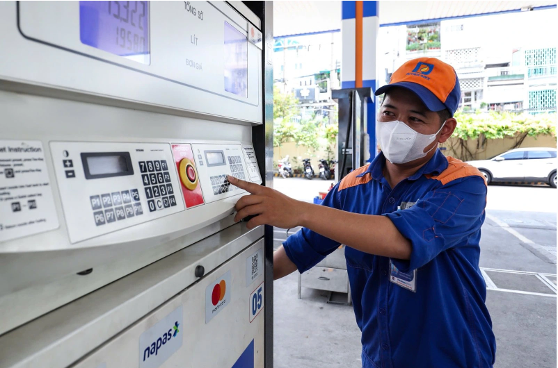 VPI dự báo giá xăng dầu giảm mạnh trong kỳ điều hành ngày 3/7 VPI dự báo giá xăng dầu giảm mạnh trong kỳ điều hành ngày 3/7