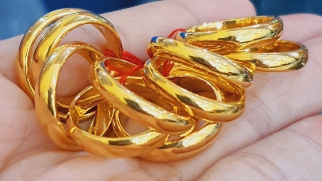 Giá vàng hôm nay (3/7): Giá vàng nhẫn đồng loạt giảm