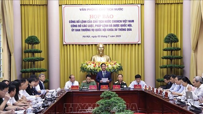 Công bố Lệnh của Chủ tịch nước về 15 luật, 1 pháp lệnh