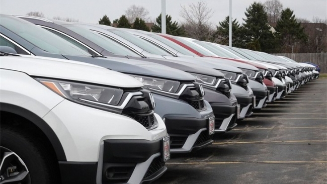 Bảng giá tính lệ phí trước bạ điều chỉnh, bổ sung đối với ô tô, xe máy năm 2025