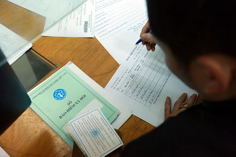 Cấp sổ bảo hiểm xã hội bản điện tử chậm nhất là ngày 1/1/2026