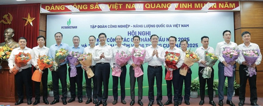 PV GAS vượt kế hoạch 6 tháng đầu năm 2025, tăng tốc cho giai đoạn cuối năm