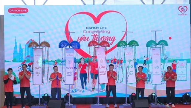 Phát động chương trình “Dai-ichi Life - Cung đường yêu thương 2025” mùa thứ 5