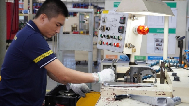 6 tháng đầu năm, miễn, giảm trên 96 nghìn tỷ đồng tiền thuế cho doanh nghiệp và người dân