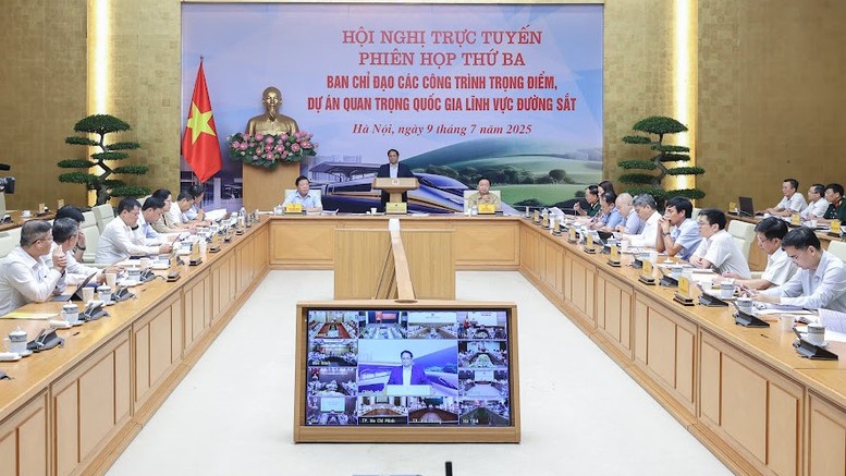 Thủ tướng: Khởi công giải phóng mặt bằng 2 dự án đường sắt vào ngày 19/8/2025