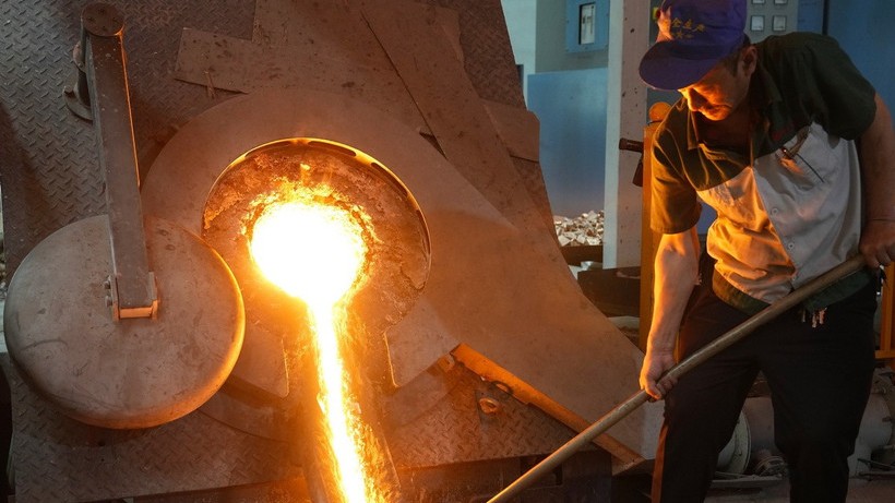 Tổng thống Mỹ ra thông báo áp thuế 50% đối với đồng nhập khẩu