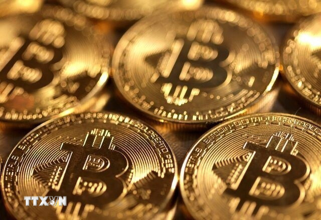 Hình ảnh minh họa đồng tiền điện tử Bitcoin. (Ảnh: Reuters/TTXVN)