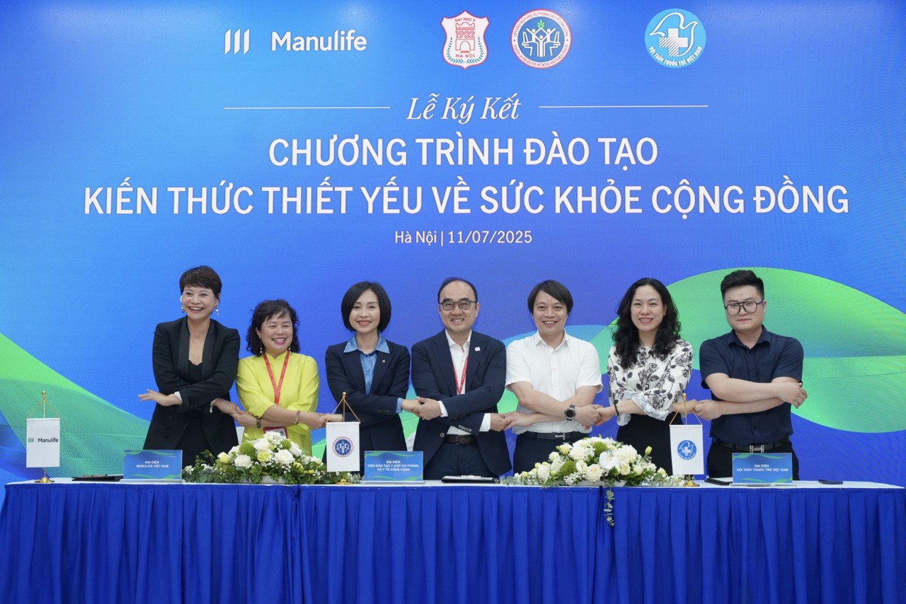 Manulife Việt Nam tiên phong nâng cao kiến thức y tế cho tư vấn viên bảo hiểm Manulife Việt Nam tiên phong nâng cao kiến thức y tế cho tư vấn viên bảo hiểm